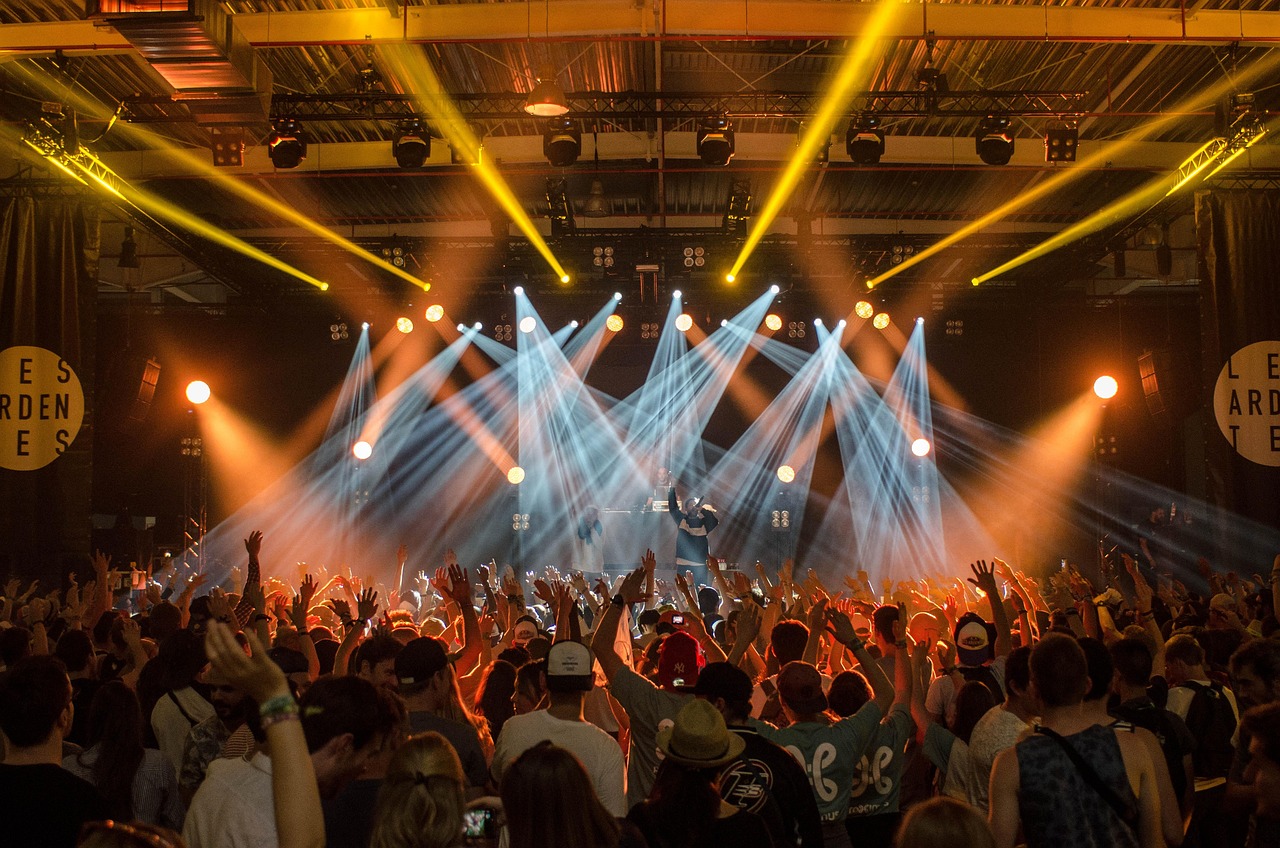 corporate event stage lighting